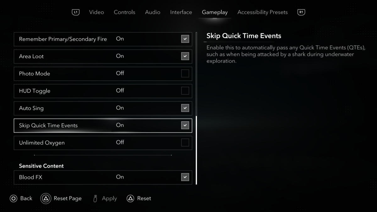 Gameplay menu bottom side in Assassin's Creed Black Flag Resynced. The screen lists 8 options: Remember Primary/Secondary Fire, Area Loot, Photo Mode, HUD Toggle, Auto Sing, Skip Quick Time Events, Unlimited Oxygen, and Blood FX. The Skip Quick Time Events option isset to "On".